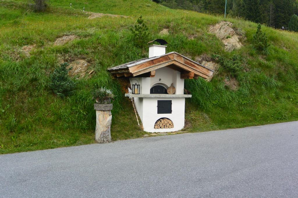 Haus Auer Apartment Jerzens Luaran gambar
